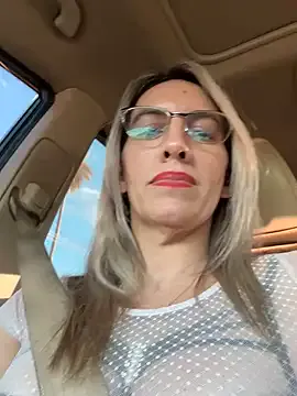 akamilasweetcm101 – webcam model profile photo Image 9