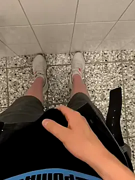 KatieTSxoxox webcam show Image 5