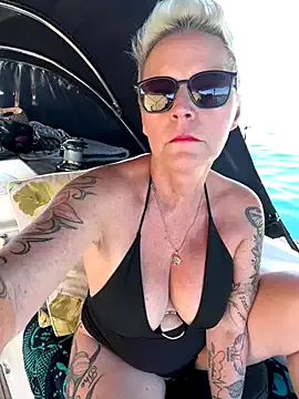 LizaGold40 – webcam model profile photo Image 15