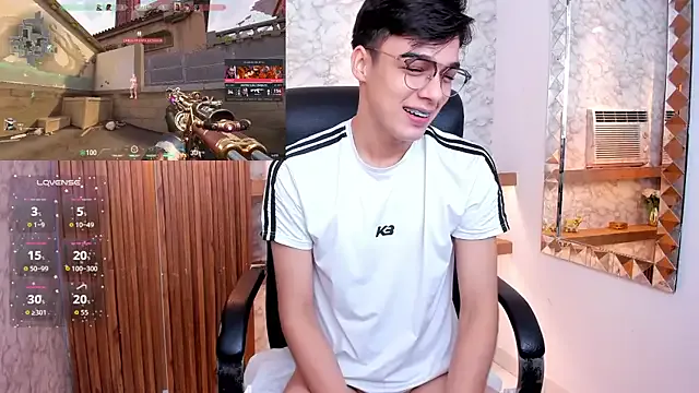 CharlieRayee – webcam model profile photo Image 14