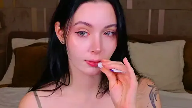 realroniraye webcam show Image 14