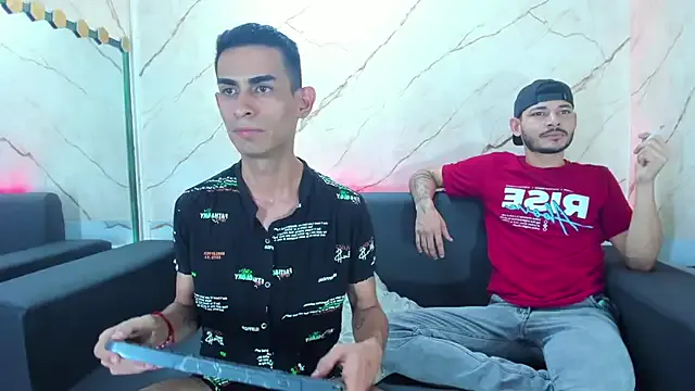 akamilasweetcm101 – webcam model profile photo Image 6