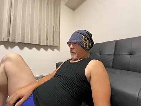 MiaColliings – webcam model profile photo Image 14