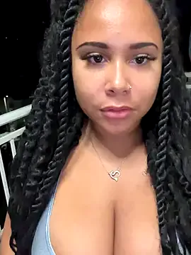 NamiMoon111 – webcam model profile photo Image 12