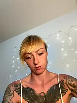 NinaMuller – webcam model profile photo Image 19