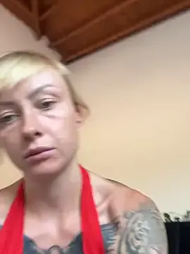 NinaMuller – webcam model profile photo Image 6