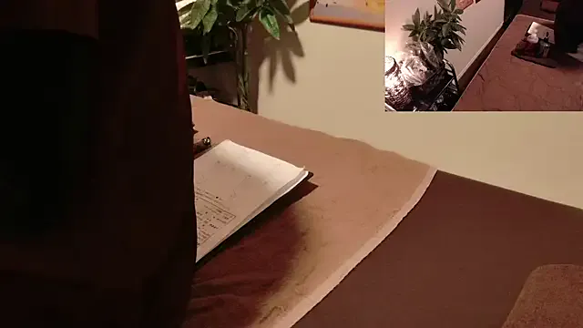 LisaPearly – webcam model profile photo Image 7