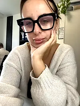 alanaascott – webcam model profile photo Image 11