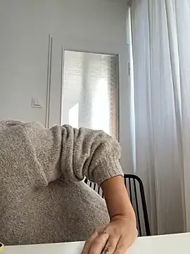 alanaascott – webcam model profile photo Image 17