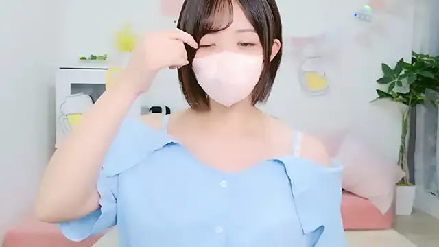 LynxRosenn – webcam model profile photo Image 10