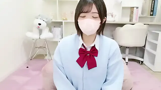 LynxRosenn – webcam model profile photo Image 3