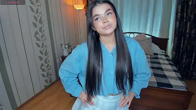 akamilasweetcm101 – webcam model profile photo Image 12