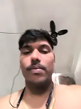 NinaMuller – webcam model profile photo Image 2