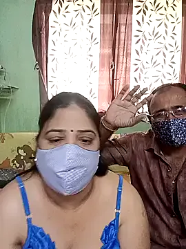 HoneyHush webcam show