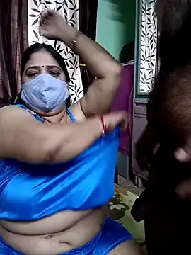 sophiaextreme webcam show Image 4