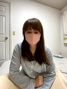 LoisLayne – webcam model profile photo Image 8