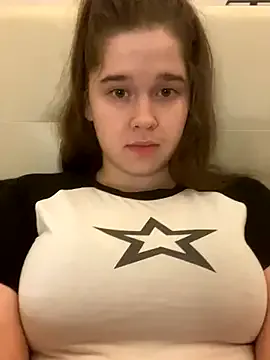 Jusufa – webcam model profile photo Image 14