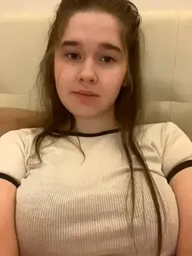 Jusufa – webcam model profile photo Image 5