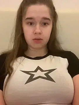 Jusufa – webcam model profile photo Image 7