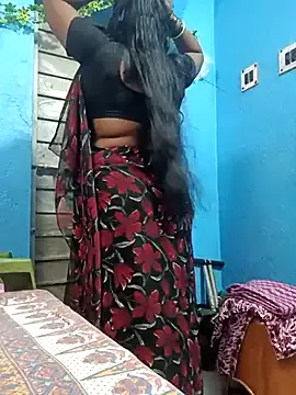 CarleeVelvet – webcam model profile photo Image 2