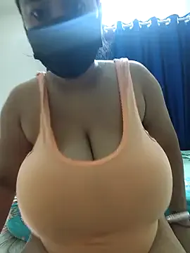 akamilasweetcm101 – webcam model profile photo Image 17