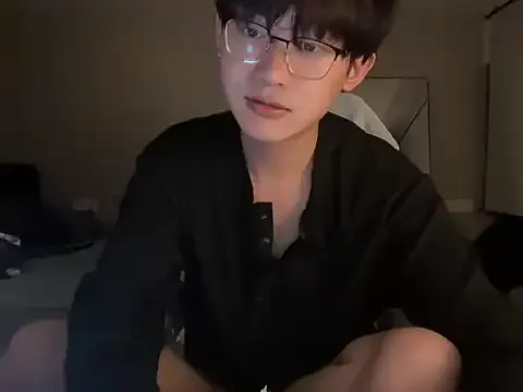 stargroup – webcam model profile photo Image 12