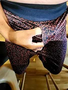 bubbledoll777 – webcam model profile photo Image 12