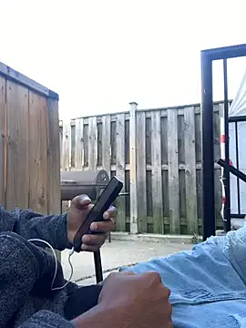 Elyna_69 – webcam model profile photo Image 14