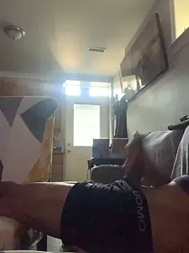 Elyna_69 – webcam model profile photo Image 4