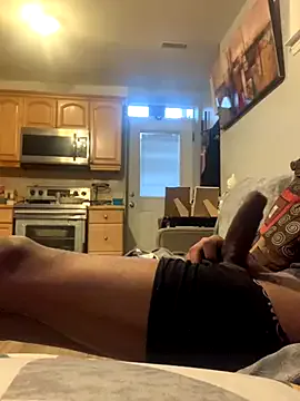 Elyna_69 – webcam model profile photo Image 7