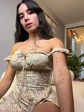 Sothisqueen – webcam model profile photo Image 5