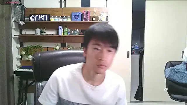 SaraBearXOXO – webcam model profile photo Image 10