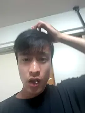 SaraBearXOXO – webcam model profile photo Image 3