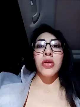 B_Bonya_m – webcam model profile photo Image 5