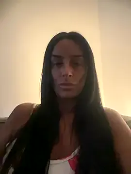 JuliettaBasset – webcam model profile photo Image 6