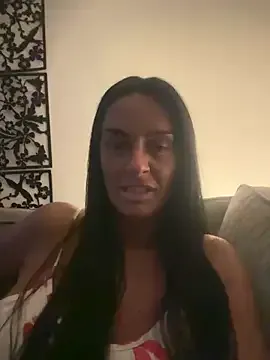 JuliettaBasset – webcam model profile photo Image 7