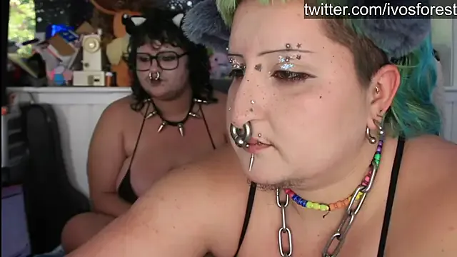 husa_Malikaa – webcam model profile photo Image 5