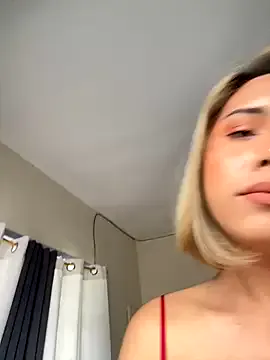 vivid_girls_vg webcam show Image 10