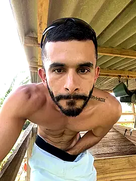 KiraSpitQueen – webcam model profile photo Image 15