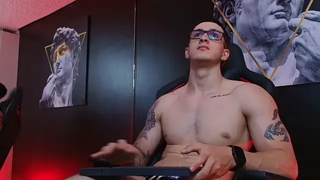 JayJayPink – webcam model profile photo Image 6