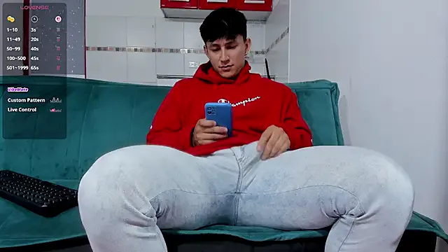 RyderGoodee – webcam model profile photo Image 4