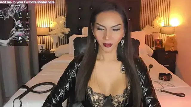 _Alicee_1 – webcam model profile photo Image 7