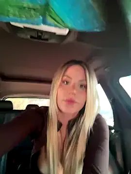 akamilasweetcm101 – webcam model profile photo Image 10