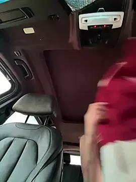 akamilasweetcm101 – webcam model profile photo Image 13