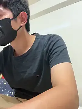 MiaColliings – webcam model profile photo Image 10