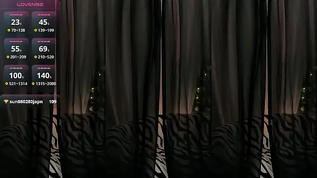 Titttonic88 – webcam model profile photo Image 8