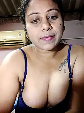 Bigsalome – webcam model profile photo Image 16