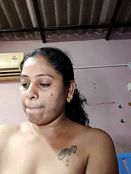 Bigsalome – webcam model profile photo Image 3