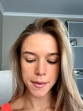 RuslanaXX – webcam model profile photo Image 16