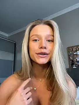 RuslanaXX – webcam model profile photo Image 9